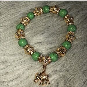 Elephant Charm Green Beaded Stretch Bracelet